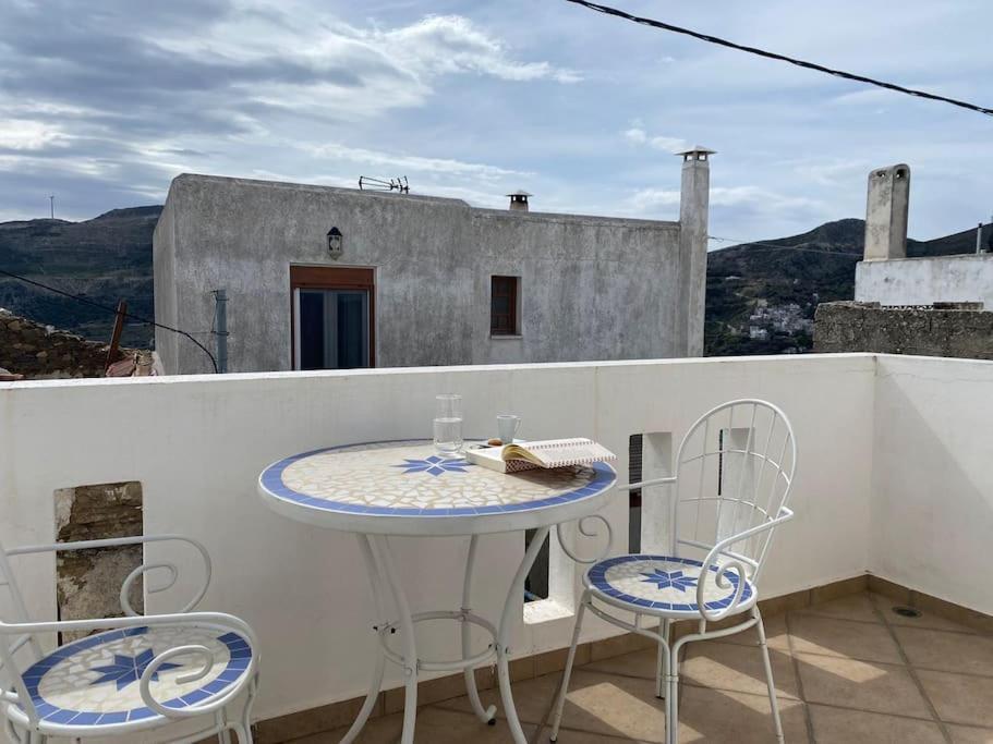 Villa Blue House Koronos Esterno foto
